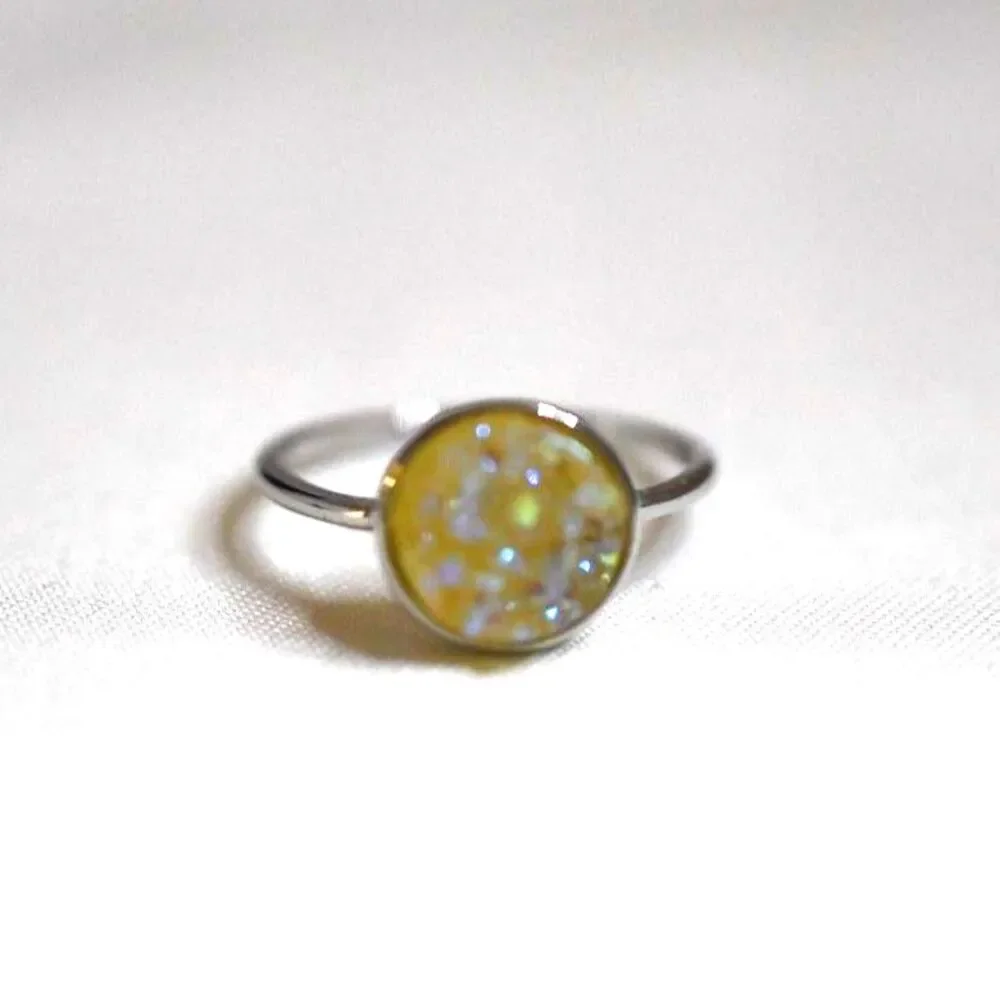 Pura Vida Yellow Druzy Inlay Silver Tone Size 7 Casual Trendy Stylish Ring